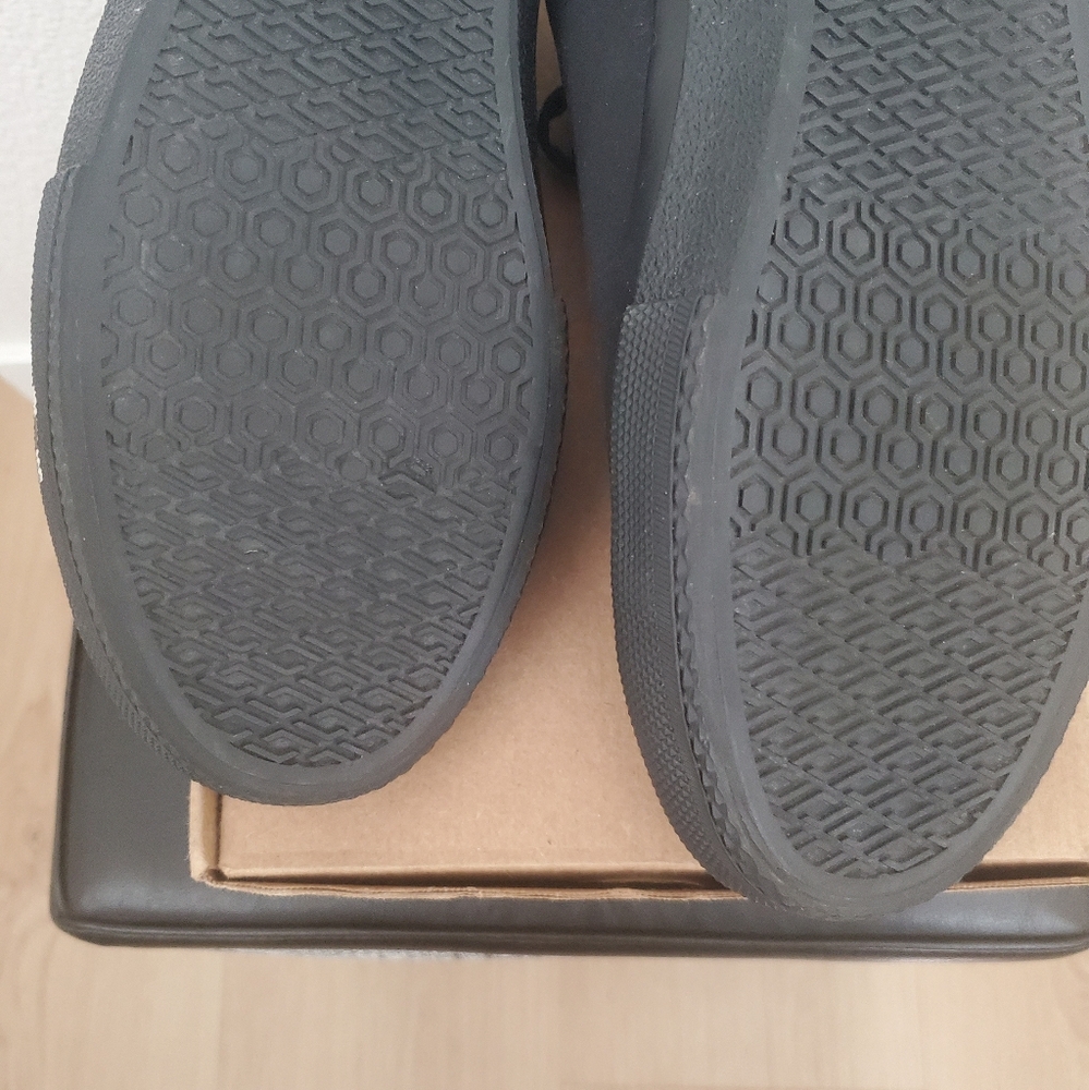 BURBERRY Black Canvas Larkhall Sneakers Size 43.5. - Picture 9 of 13